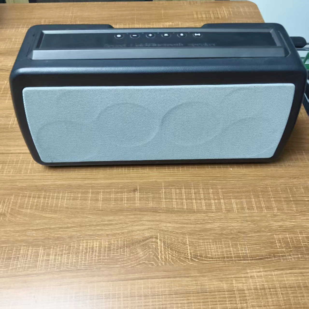 100W Wooden Home Bluetooth Speaker with Dual 4 Inch Woofers
