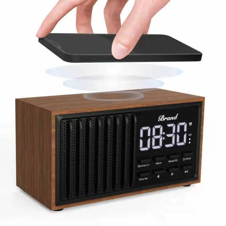 4 in 1 Vintage Wooden Clock Mobilephone Wireless Charger Speaker with FM Radio