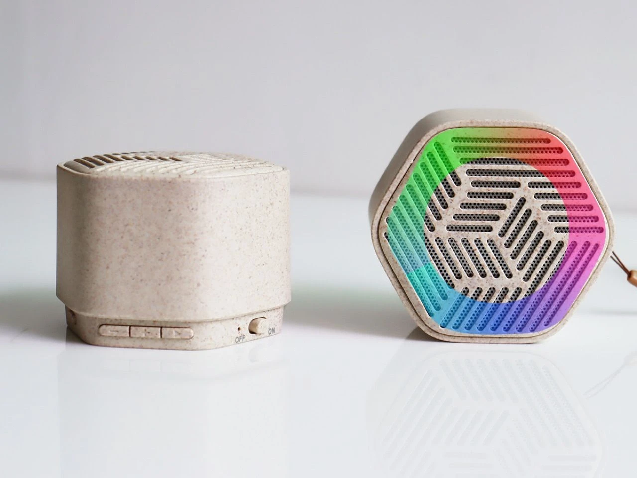 5-Watt High Volume Wheat Straw Material Environmentally Friendly Outdoor Portable Bluetooth Speaker