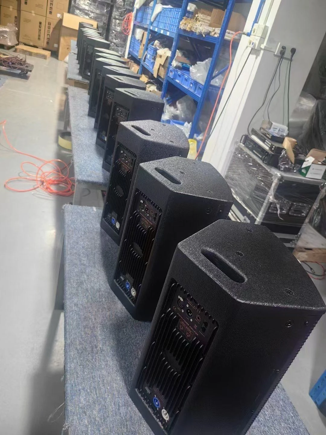 Active Stage Monitor Speakers with 1X15″ Lf and 1.75″ Hf Drivers