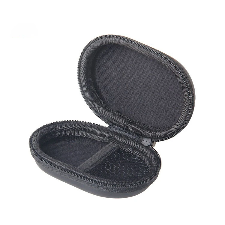 Carrying Cases, Bags & Pouches