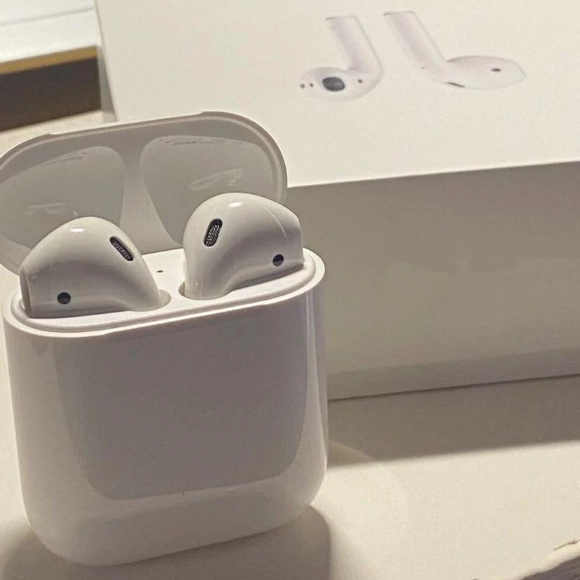 Bluetooth Earphone 1: 1 Quality a I R Pods2 Gen Wireless Earbuds