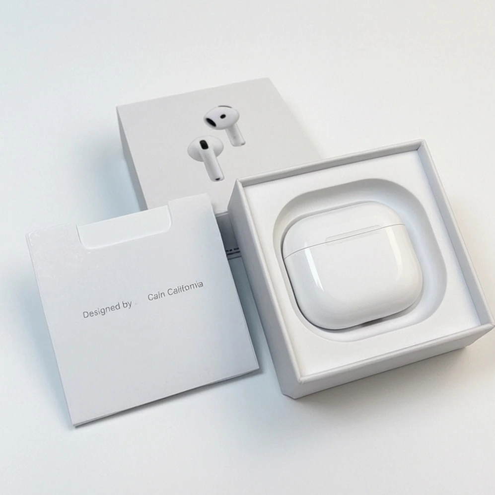 Compact True Wireless Earbuds with Fast Charging and Optical in-Ear Detection