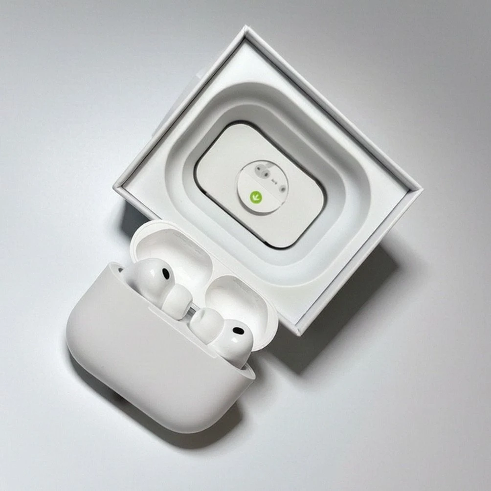 Compact and Portable Bluetooth 5.2 Earbuds with Active Noise Cancellation