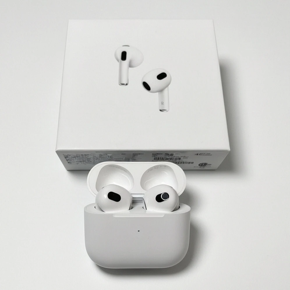 Dac Snr â¥101db True Wireless Earbuds with Lightweight Dual Mic Path