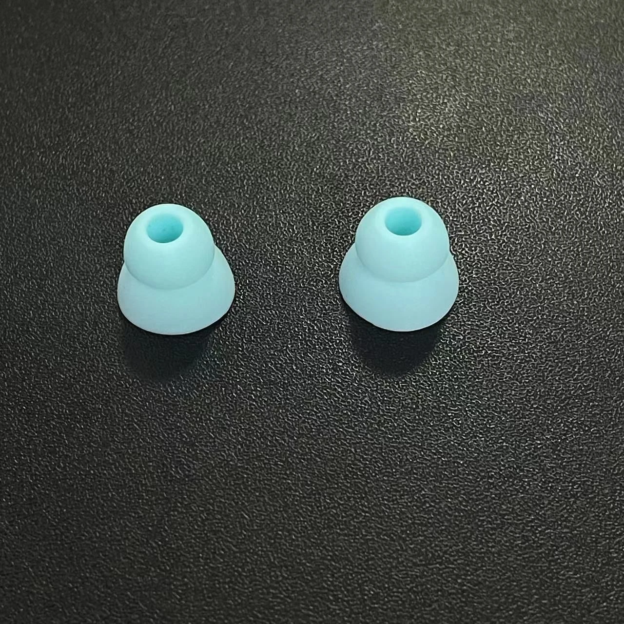 Double-Layer Silicone Ear Tips for Xiaomi, Blue S/M/L 3 Sizes, 3mm Bore Diameter, Custom Colors Available