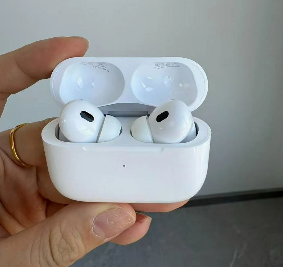 Factory Direct Bulk Tws Wireless Earbuds Bluetooth Earphone with Qualcomm Chip Aptx HD HiFi Stereo Headset