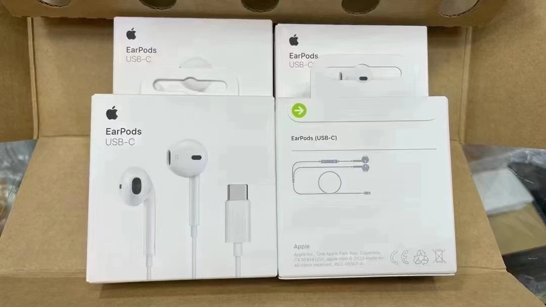 Factory Wholesale Original Earpods with USB-C Connector in-Ear Headphone Earbuds Headset for iPhone 15 PRO Max