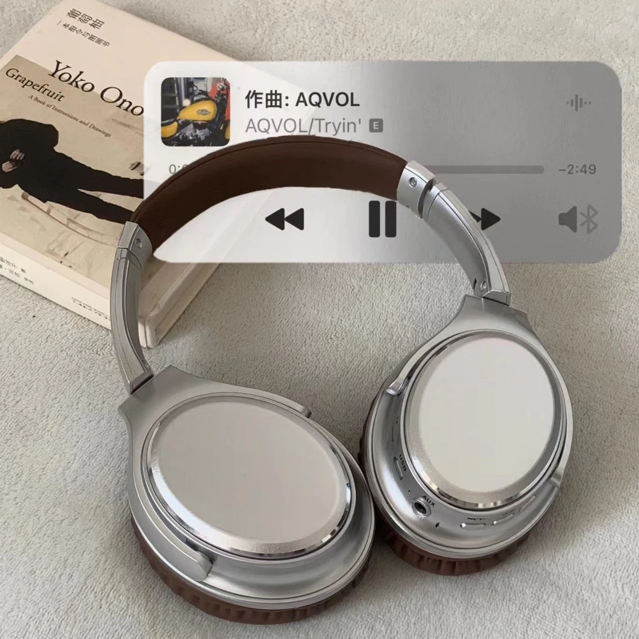 Fone New 2025 Bone Conduction Microphone Splitter Swimming High Quality HiFi Wireless Hanging Wholesale Glow Shiny Kg Quality Bluetooth Earphone