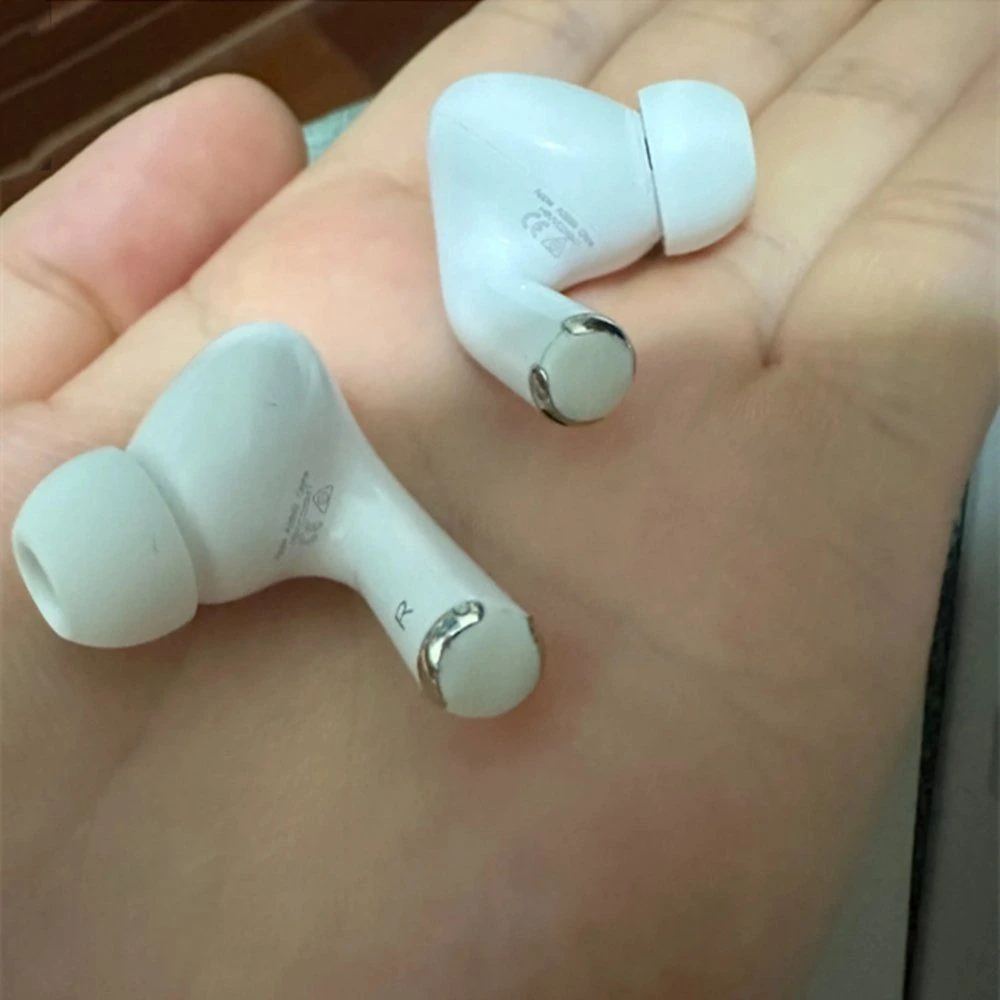 G4 PRO 2ND Gen3 Active Noise Canceling Earbuds Wholesale High-Quality Wireless in-Ear Headphones
