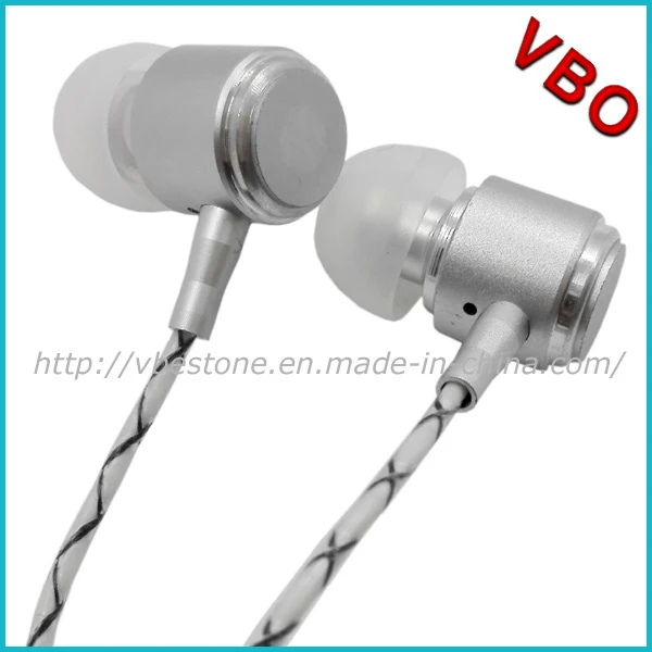 High Quality Metal Earphone, Mobile Phone Earphone with Mic