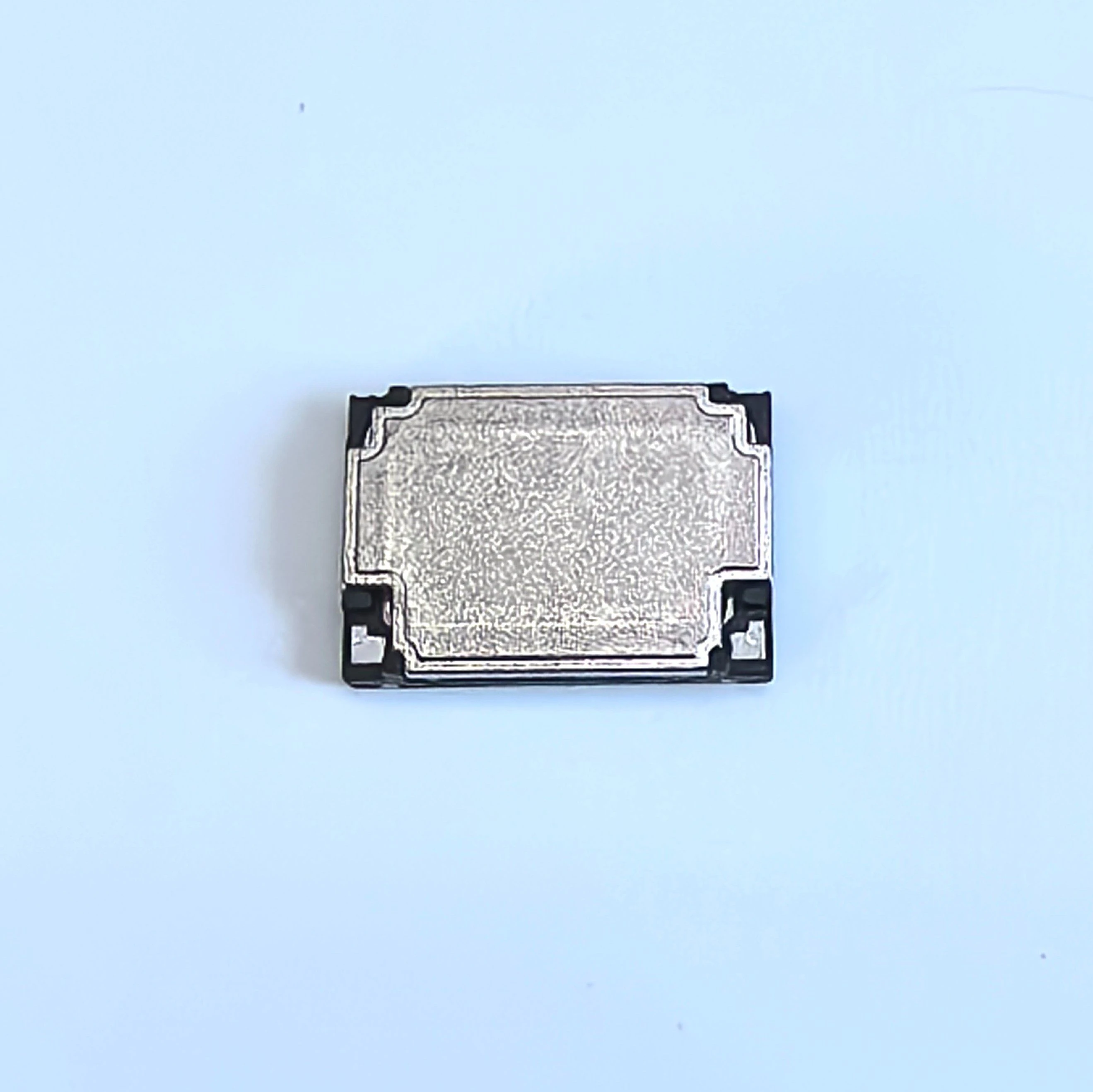 Low Profile Durable Micro Speaker Small Speaker Ultra-Portable Consumerrectangle Length 17mm Width 12mm Mini Speaker 95±3 Leaf Spring Connection Sr1217s-08A