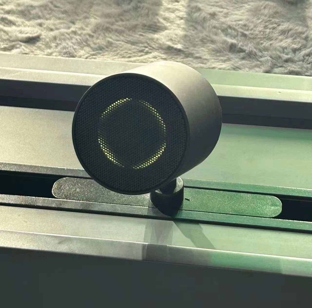 Magnetic Track Bluetooth Speaker Background Music Audio