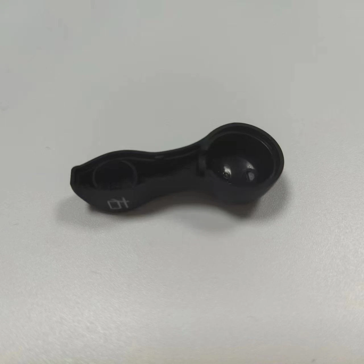 OEM Customized Injection Molding Service for Plastic Earphone Enclosure/Shell