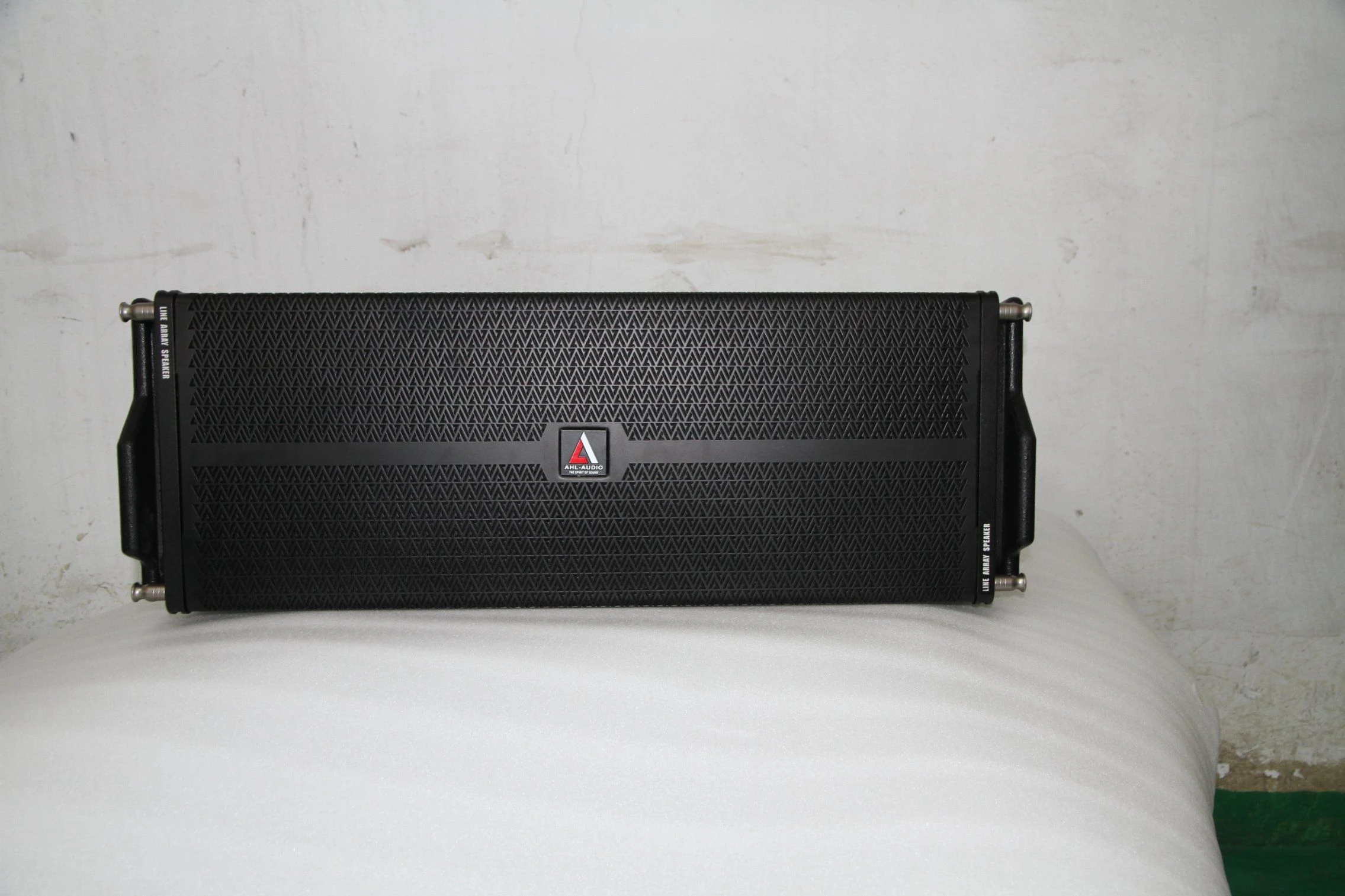 Professional China 15inch Linear Line Array Speakers Powered Audio Sound System