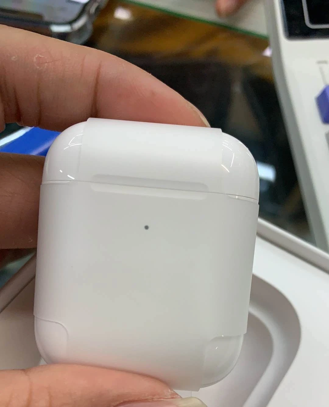 Second-Generation Lora Chip AAA+ Earphone with Pop-up Notifications Light Sensing Battery Level
