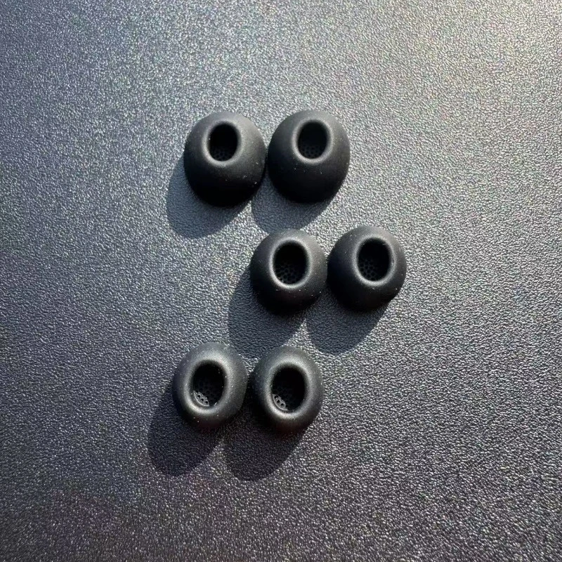 Silicone Ear Tips with Dust Mesh, Replacement Earbud Covers for in-Ear Headphones, Noise Reduction Hole Design, S/M/L 3 Sizes