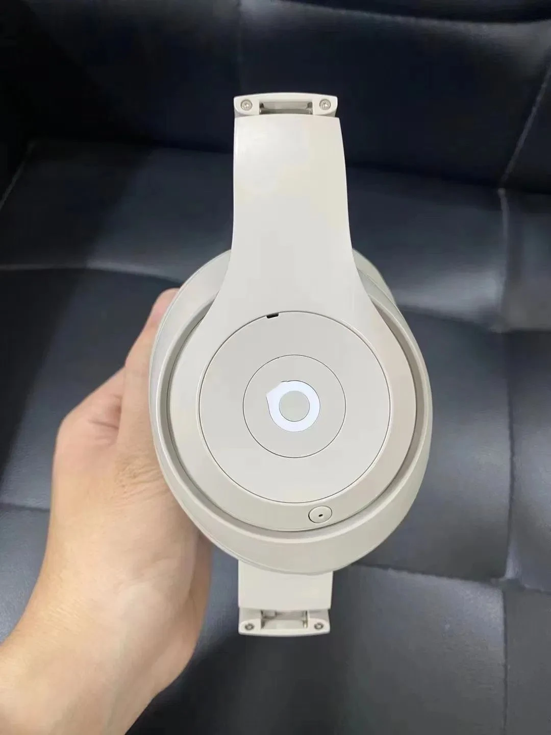 Studio PRO Wireless Bluetooth Headband Headphones for Superior Sound Quality