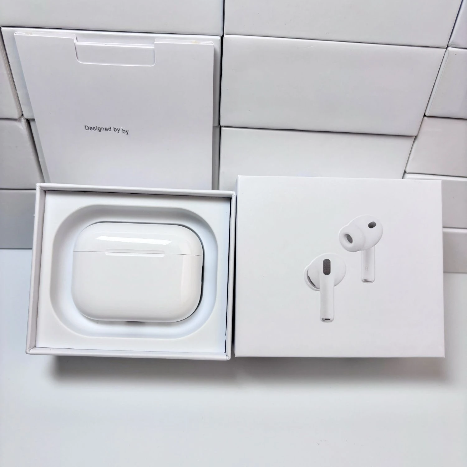 Stylish Bluetooth Earbuds with Immersive Sound for Travelers
