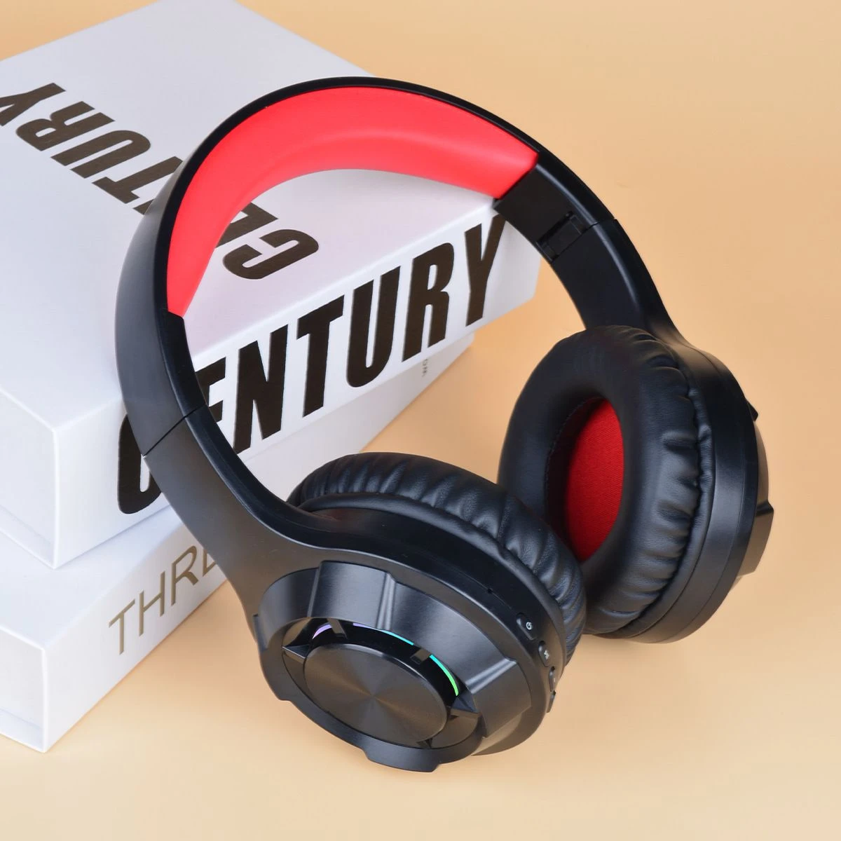 The New Sports Game Headset Bluetooth Headset LED Lights Glow