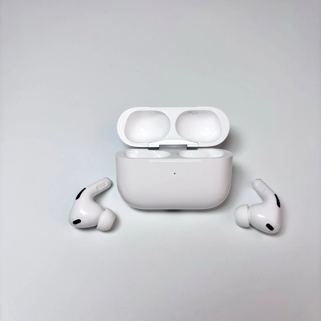 True Wireless Earbuds Bluetooth 5.1 Airoha Ab1562ae Chip Device Renaming