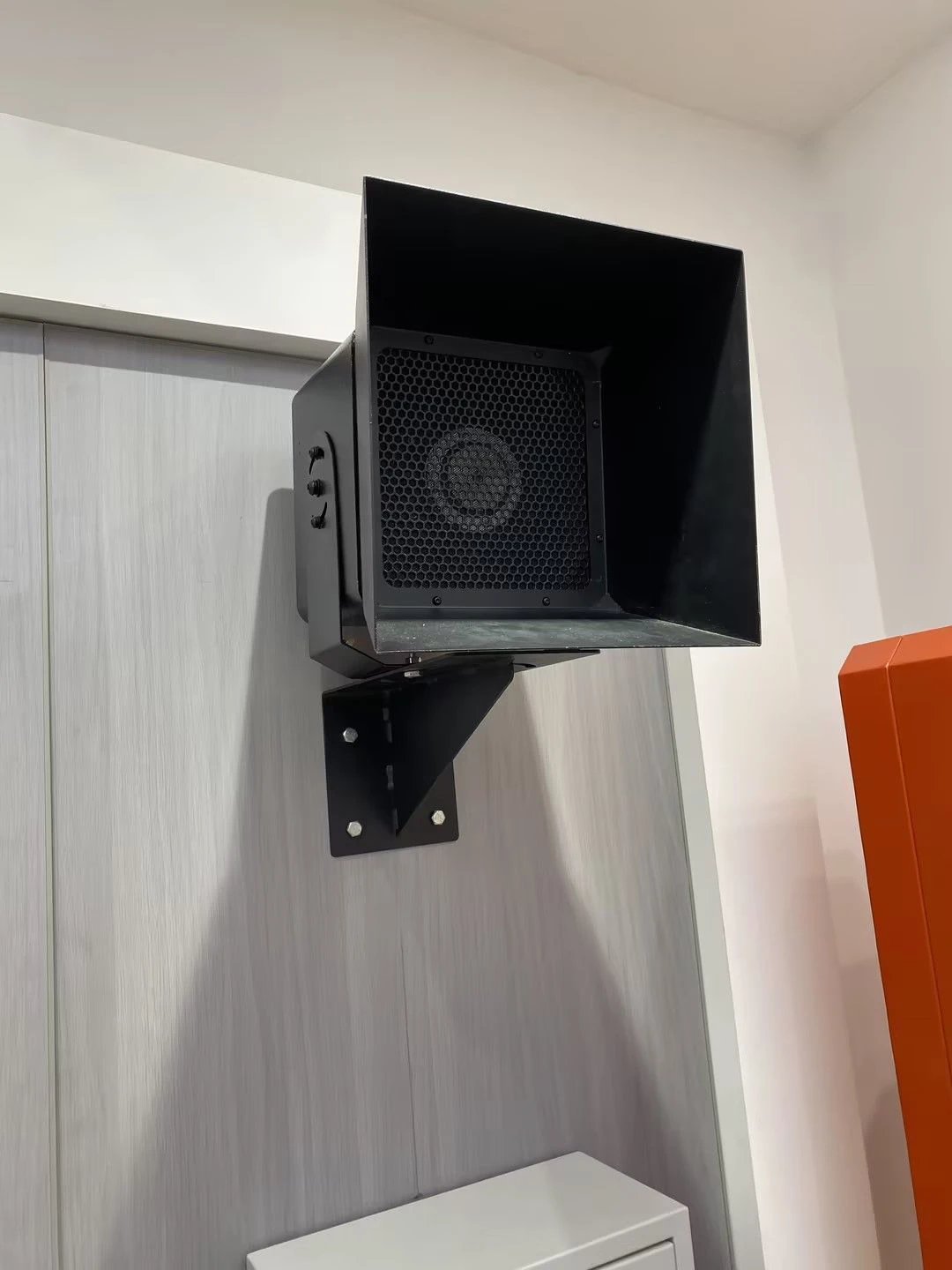 Tunnel Piazza Gymnasium Ultra Long Distance HD Strong Sound Directonal PA Speaker