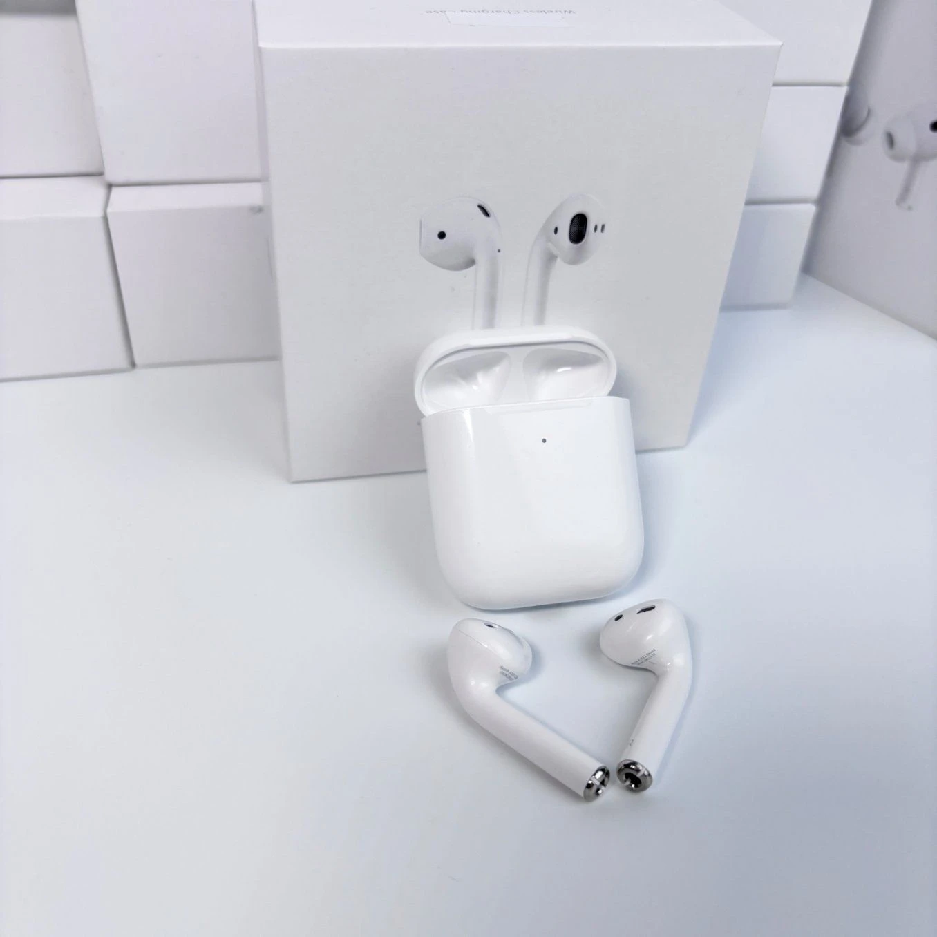 Wholesale Active Noise Control Bluetooth Headphones for Superior Sound