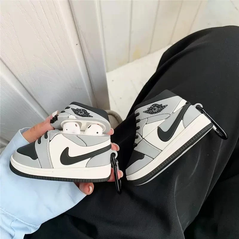 Wholesale Hot Earphone Protective Sheath Cute Cool Sneaker Model Airpod 2 PRO PRO 2 Earphone Protective Case