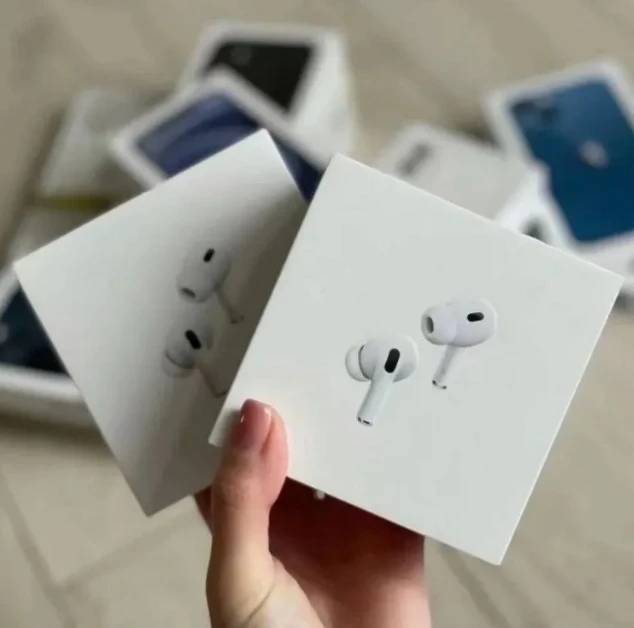 a Bluetooth Top Vendor Wireless Tws Over-Ear Pods Air 2 3 Max 4 Earphone Headset Headphone Noise Canceling Spatial Audio Earbuds